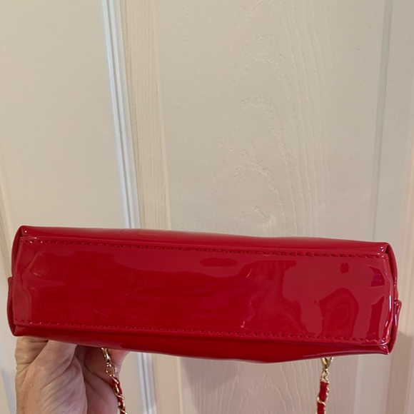 ✨NWOT✨YSL Saint Laurent Limited Makeup Bag/Cross Body Bag✨ - Picture 6 of 7